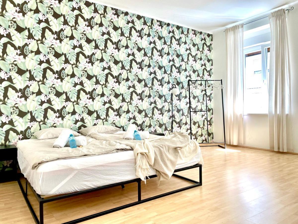 Central Comfy Apartment - Self Check-In Graz Buitenkant foto